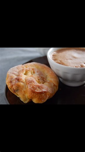Little Fox Kitchen on Instagram: "Going through past recipe development files -- Filipino hot chocolate ☕️ using our native tablea (tablets) - pure chocolate. Ensaimada recipe development -- planning on making this a class if we get enough a response . In the meantime , heating up milk to make me a batch of tsokolate - perfect this cold evening. #ensaimada #tablea #tableachocolate #hotchocolate #filipinocuisine"