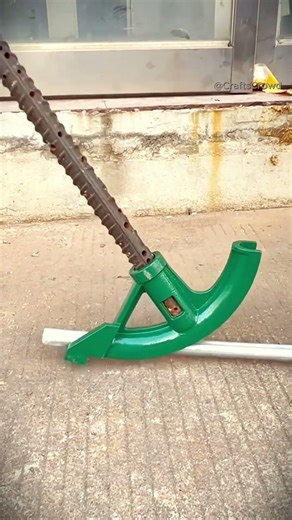 Simple Manual Pipe Bender – Powerful Metal Bending Tool! #shortsfeed #viral #viralvideo