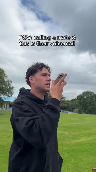 How to Change Your Voicemail on Samsung Devices