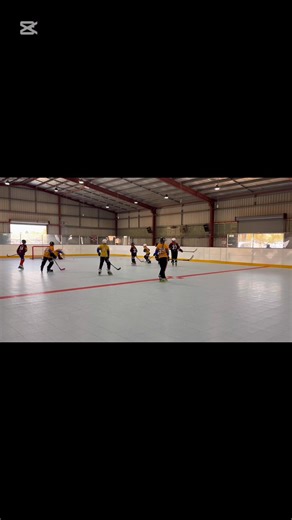 Under 15’s players putting into practice skills learnt over the weekend. Big thank you to Amy Gallo for imparting your wisdom on the next generation of players and Rocky Skate Club for organising the event. | Mackay Redbacks Inline Hockey