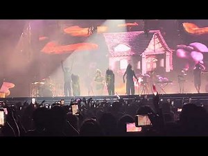 Melanie Martinez - Dollhouse | Portals Tour in Manila