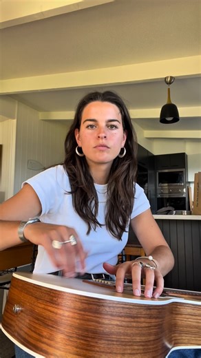 I come from a land DOWN UNDER 🇦🇺 #australia #downunder #aussie | Steph Strings