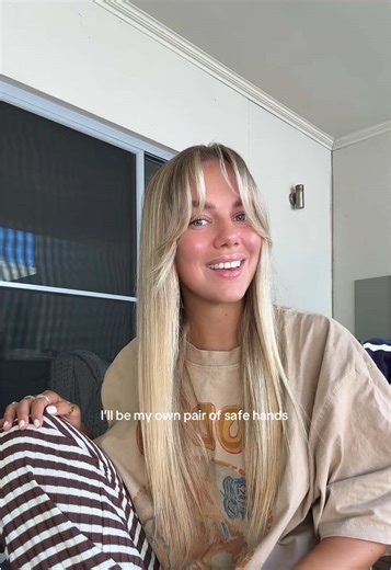 Charlee Josephine (@charleejosephine)’s videos with Baby Steps - Olivia Dean