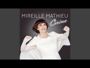 Une fille au coeur cousu de fil blanc