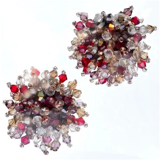 2PCS Elegant Button Covers Handmade Beaded Crystal Cufflinks for Women Shirt Button Clips