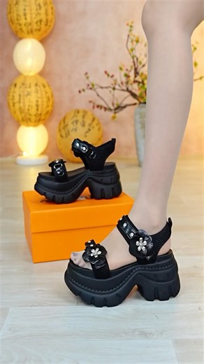 Stylish high sole Sandals for Women | Best Designs #shoes #shorts #shortsfeed #ootd