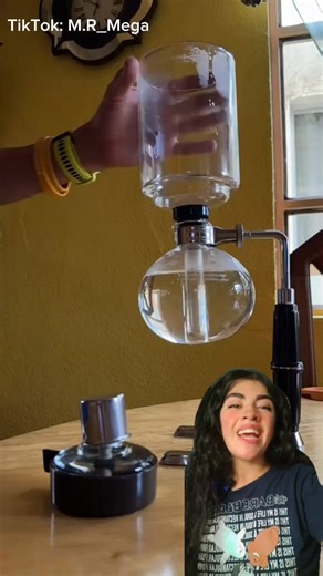 Cafetera sifón #cafe #coffee #pan #cafeteria #curiosidades #reelsfypシ #ciencia #fisica | Camicase