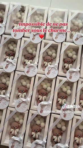 ✨ Les détails font toute la différence. Personnalisez les cadeaux de baptême de vos rêves. 🧸🤍 📩 Réservez votre commande dès maintenant. #bapteme #cadeaubapteme #souvenirdebapteme #baptemefille #baptemegarcon