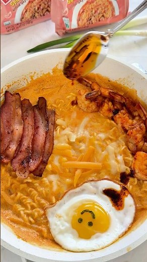 Buldak Rosé with Shrimp, Bacon & Egg 🍤 #buldak #ramen #koreanfood