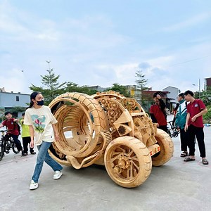 43M views · 722K reactions | Dad Built a Sci-Fi Wooden Machine to Take His Kids Out #homemade #fblifestyle #diy #building | ND - Woodworking Art | Facebook