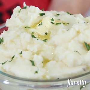 RECIPE: https://www.flavcity.com/mashed-potatoes-recipe Lots of butter and cream, that's how we make mashed potatoes for #Thanksgiving! I will be LIVE all day on Thanksgiving here on Facebook and also on Instagram. | BobbyParrish