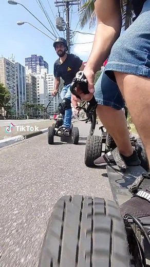 #skatemotorizado #offroad #motor #skateboard #skt #carvemotor #gasolina #skate #max #comando