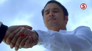 109K views · 3.4K reactions | Mayayanig ang mundo nina Apollo sa pagkamatay ni Juno. At habang nagluluksa pa lang sila, magpapakilala na si Commando! 勞 Abangan lahat ‘yan sa panibagong yugto ng #TheIronHeartTV5, Lunes, 8:45PM sa #TodoMaxPrimetimeSingko! 料❤️‍ #IBAngSayaPagSamaSama | TV5 | Facebook