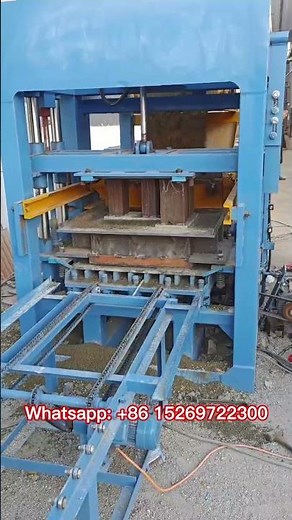 automatic blocks and paver bricks machine that uses vibration technology #blockmachine #buildings