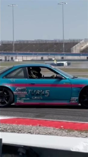 Almost wrecks… but the drift was worth it 😳🔥 #carshorts #drifting