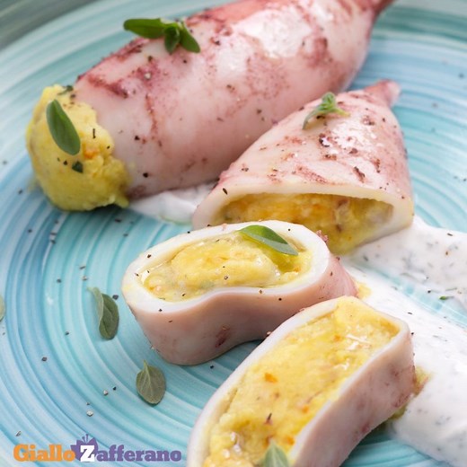 TOTANI RIPIENI AL FORNO 😍😋 Super appetitosi, con un ripieno morbido e saporito! QUI LA RICETTA PASSO PASSO https://ricette.giallozafferano.it/Totani-ripieni-al-forno.html | Giallozafferano