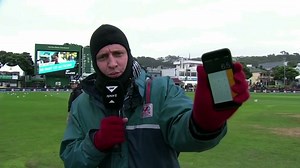 Cricket reporter tries to pass off iOS calculator app as a "light meter": http://deadsp.in/lAT2gQZ | Deadspin