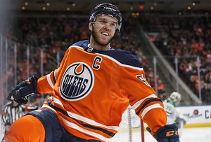 5 Oilers Players Contending for League Awards in 2021-22 - The Hockey Writers Latest News, Analysis & More