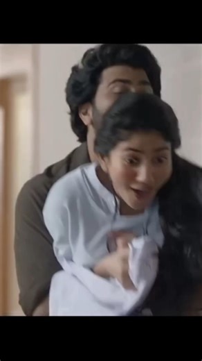 🤯😱 SAI PALLAVI ⚡🔥 HUG ATTACK MOMENT 😳🫂Vijay Thalapathy 😲 |Ranvir Singh 😍 😱 | Allu Arjun 🤯 SHOCKING