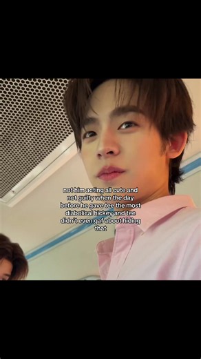 they said mosquito but apparently mosquito in Thailand are always bitting the neck 🙂🙂 #teeteepor #porsuppakarn #friendbenefits #duangwithyou #twnpich Clips ct: on X