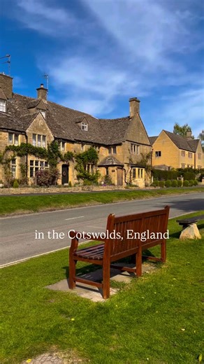 The Cotswolds 🏴󠁧󠁢󠁥󠁮󠁧󠁿 Here’s a beautiful reel for you to enjoy of the Cotswolds. Take a look at this footage I captured in the picturesque Cotswold villages during Spring.☀️🌺 A time when Spring flowers are beginning to bloom and sunshine is shining bright ahead of Summer✨ If you like what you see and love the Cotswolds. Please consider following us at @Cotswolds_Culture today! 📸 Reel By: Matt @cotswolds_culture ☀️ @Cotswolds_Culture To Feature! 🏡 🧡 We Hope You Enjoy Your Stay Here! 👋