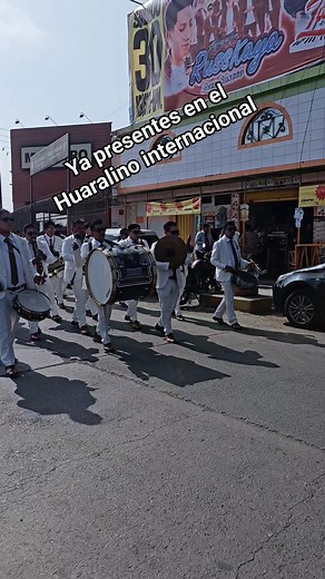 Huaralino internacional 💃🕺🥳 Banda Show La Huaranchal 🎺🙏 Chechi Record's 📸🎺 | Banda Show La Huaranchal
