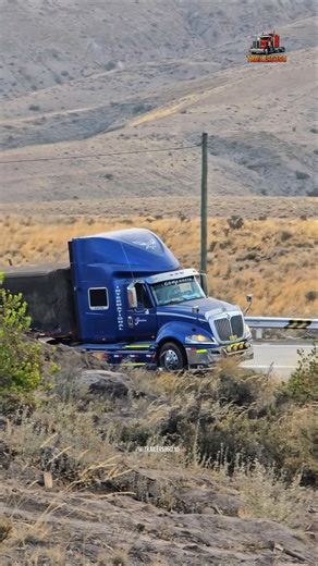espectacular pasada de Trucks por QUISCOS Arequipa Perú #traileros #trucks #trailer #viajes #buses