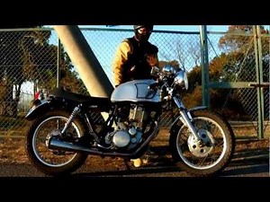 YAMAHA SR400 カフェレーサー