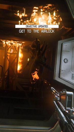 SPILLED MY DRINK, THAT ALIEN CAUGHT ME OFFGUARD!!! #alienisolation #jumpscare #xenomorph #gameplay