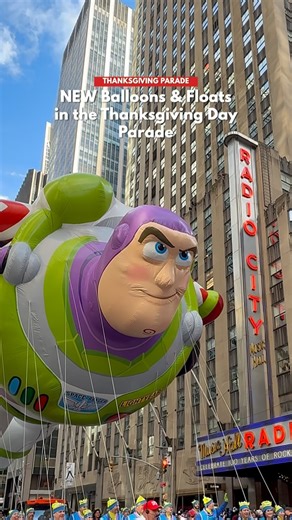 NEW Balloons Floats in the Macy’s Thanksgiving Day Parade 🎈 By popular request: a look at the NEW Balloons and Floats in this year’s Thanksgiving Day Parade. 🎈New Character Balloons Buzz Lightyear @pixar PAC-MAN @officialpacman Shrek’s Onion Carriage @dreamworks Mario @nintendoamerica Derpy Tiger and Sussie @netflix 🎈New Floats Bricktastic Winter Mountain @lego Friends-giving in POPCITY @labubu Master Chocolatier Ballroom @lindt The Counting Sheep’s Dream Generator (not featured) The Land of 