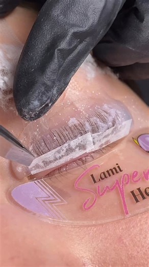 Even though Cysteamine based products are safe for tips but you still might need to remove solution from tips sooner than the rest… More information on difference in lash lift protocol between TGA and Cysteamine will be in my soon to be released LLR4.0 | LashMotherUli