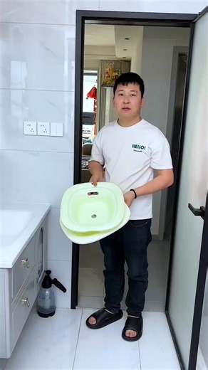 With the weather getting colder, you can't shower every day. You can try this sitz bath to soak in. | MYK