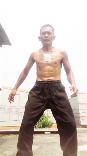 Foot agility training using jogging techniques 🏋️‍♂️💨🔥 #pencaksilat #bogoyunior