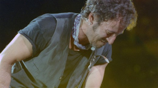 Friends of friends of friends of Bruce Springsteen