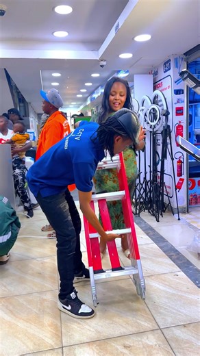 Multipurpose Fiberglass Ladder: Climb and Extend Safely