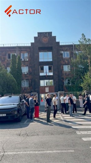 Գագիկ Ծառուկյանի կալանավորման հարցը քննվում է Ավանի նստավայրում. ինչ է կատարվում դատարանի մոտ