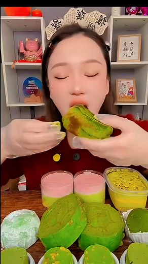 91K views · 1.3K reactions | Greencheese𢡄 cake柳 tasy柳 cake mukbang viral cake eatting show challenge #yummyfood #viralchallenge #cake | 퐊ȏ̈퐫퐞ȃ̈퐧 퐀s̑̈퐦퐫 퐌ȗ̈퐤퐛ȃ̈n퐠 シ︎ | Facebook