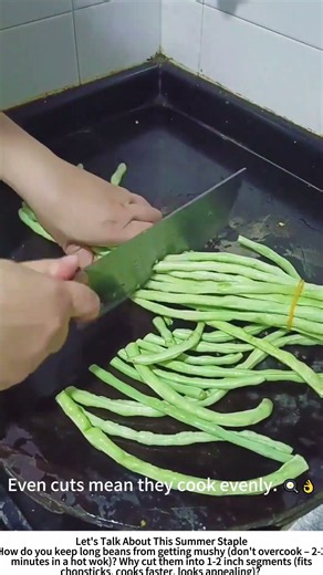 Chopping Fresh Long Beans – Even Segments for Stir‑Fry 🟢🔪