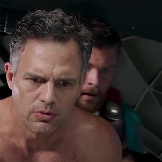 *insert since uh when* his face tho 😭 #fyp #marvel #thor #hulk #iconic
