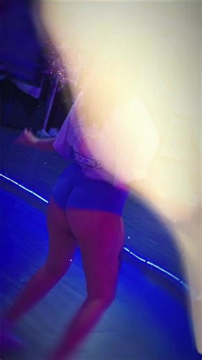 Ven y disfruta todos los martes de nuestras clases espectaculares con los mejores maestros. Déjate llevar por el ritmo en nuestras clases de twerk, salsa y bachata, diseñadas para que aprendas, te diviertas y conectes con la música. No te pierdas esta oportunidad de bailar, disfrutar y compartir una experiencia única con nosotros. ✨#chia #fyp #cundinamarca #baile