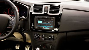 Multimídia da Renault ganha conectividade com Apple CarPlay e Android Auto