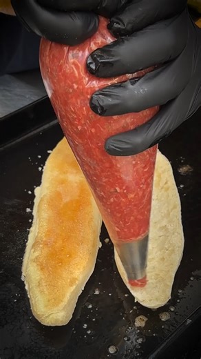 616K views · 458 reactions | Pane all'aglio con pizza di Halloween | Chefclub Italia | Facebook