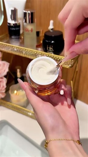 早淡纹晚紧致，跟着我坚持一段时间，爆改你的松垮纹纹脸!#mistine #MISTINE水光胶原油霜