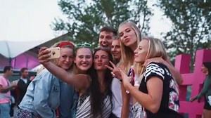 Hier unser CAMPING AFTERMOVIE 2019 🏕🌞 Wir sehen uns beim Love Music Festival 2020 ❤ Dieses Video hier TEILEN LIKEN und bis nächsten Sonntag 2 neue Festivaltickets FOR FREE gewinnen ⤵ | Love Music Festival