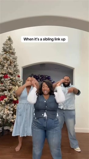 SiR PAUL on Instagram: "Yup. You guessed it. I’m an official EXPERT level in Tik Tok 😏😂 Much needed time with the sibs this past weekend! #PresleyGang"