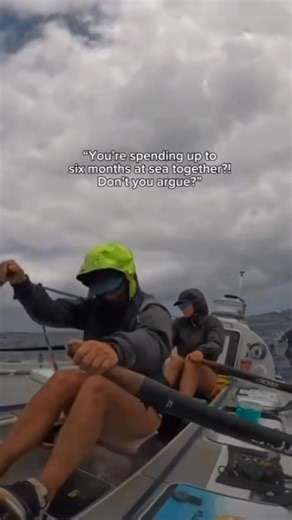 The ultimate friendship test 💥 Rowing 8000 miles across the Pacific — nonstop, unsupported, and side-by-side for months. The discipline, the trust, the grit… unreal 🌊💪 Thanks to @seastheday2022 for this amazing clip 🙌 Only for educational purposes — DM for removal. Follow @oarandblade for more raw rowing moments, ocean challenges, and adrenaline-filled journeys 🚣‍♂️🌍 #oceanrowing #pacificrow #seastheday #rowingtough #adventureathletes #fblifestylechallenge | Oar and Blade