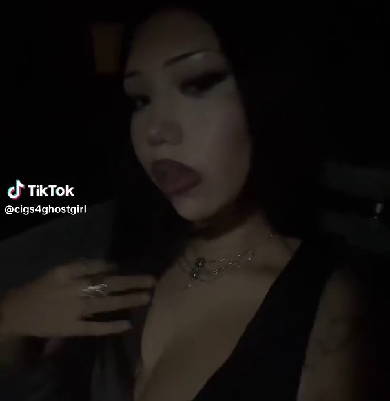 Ghøśtgįrl (@cigs4ghostgirl)’s videos with original sound - ✰.