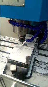 Fresadora CNC control GSK