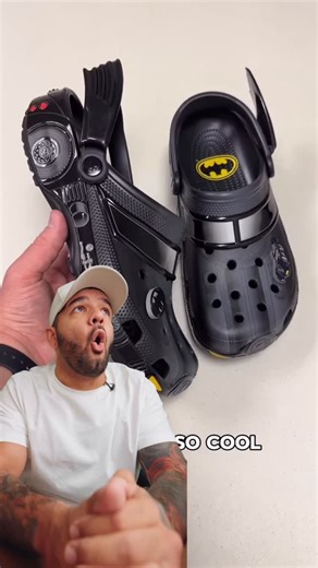 Lucas Pelizaro on Instagram: "Batman x Crocs Collaboration is insane, I’ll wear these forever! #whattowatch #batman #crocs #movies #stitch @crocs @crocseurope @batman"