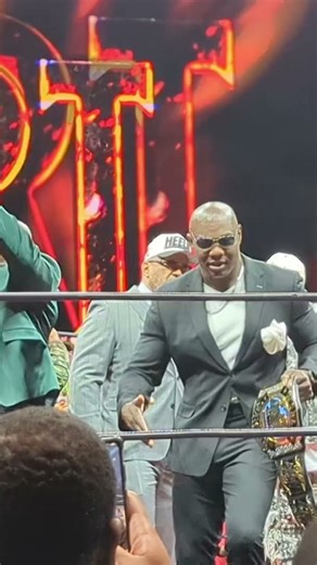 Westside Gunn & Smoke DZA perform The Hurt Syndicate #aew theme at Heels Have Eyes: For The Culture